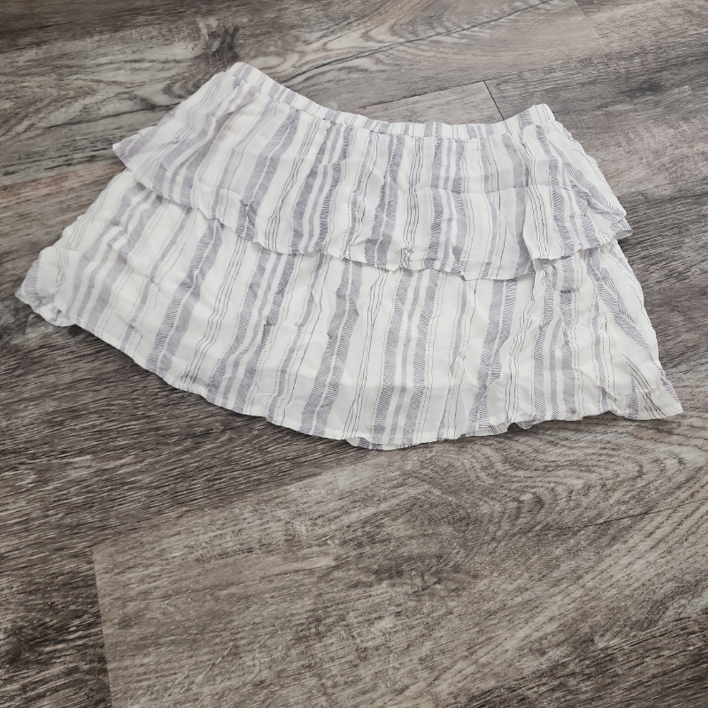 Bella Dahl White and Gray Striped Mini Skirt
